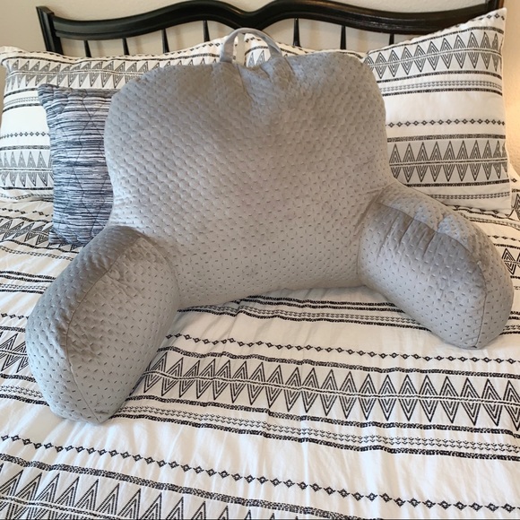 room essentials pillow